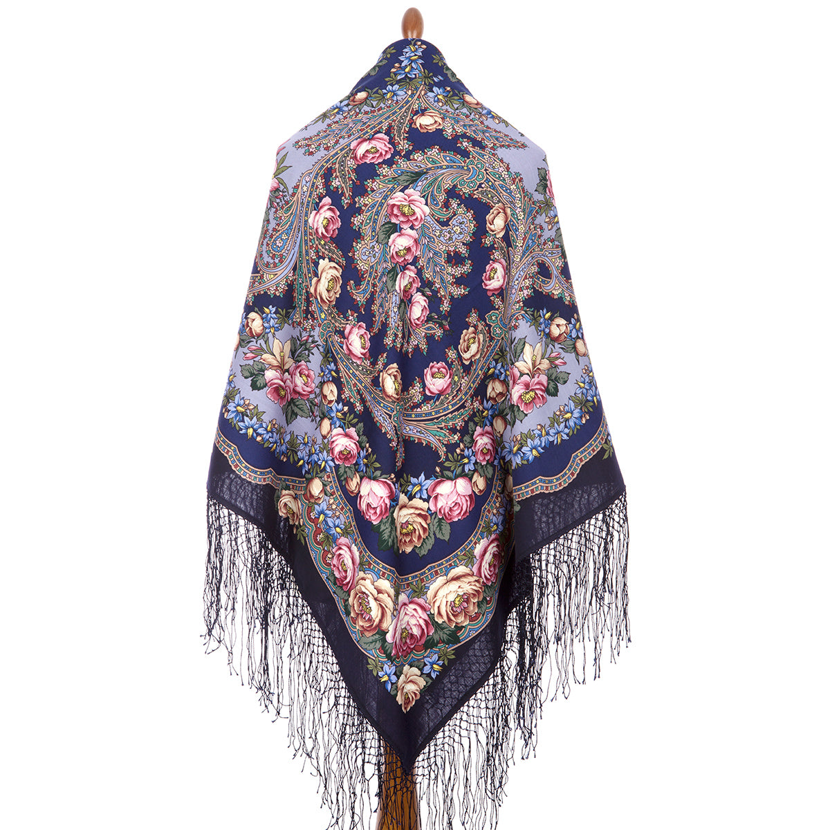 Shawl "Flowers under the snow"