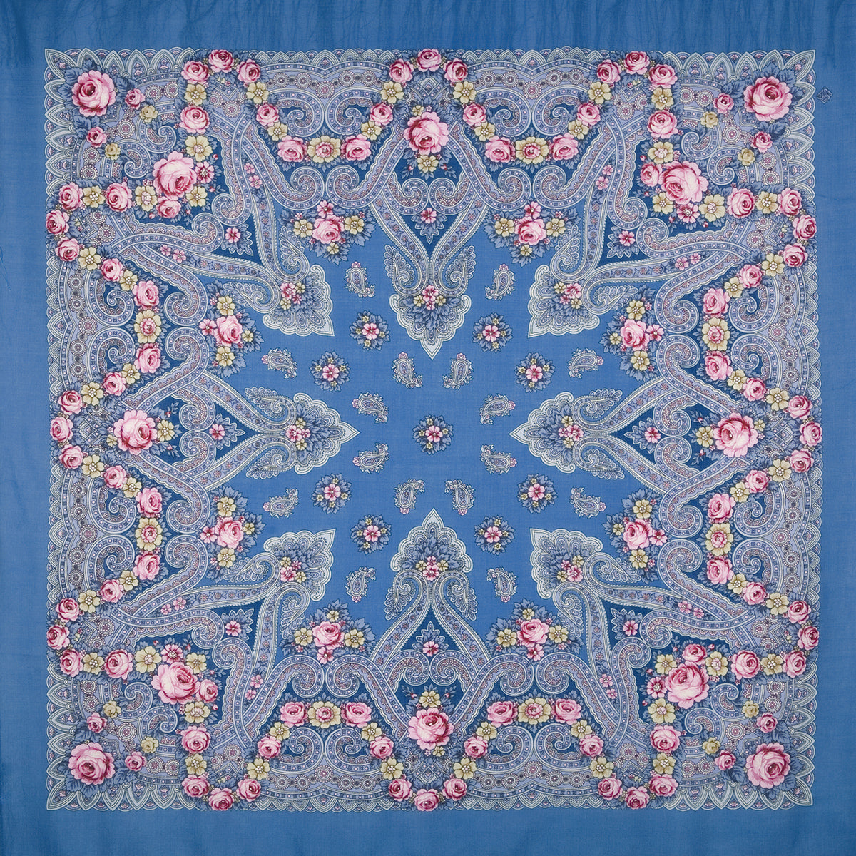 Shawl "Moment"