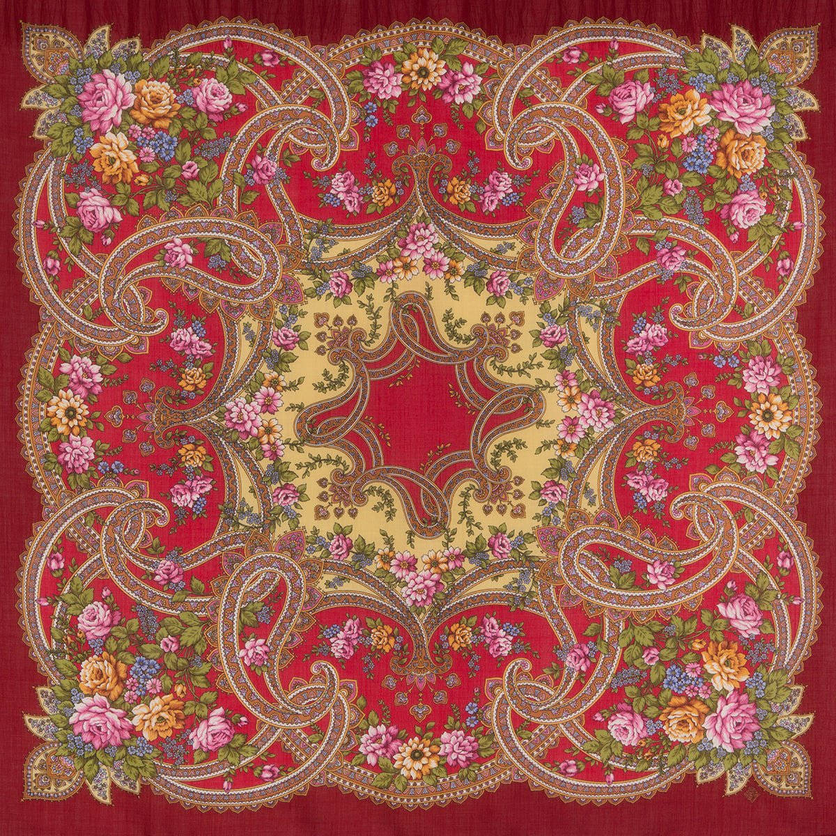 Shawl "Fantastic Motives"
