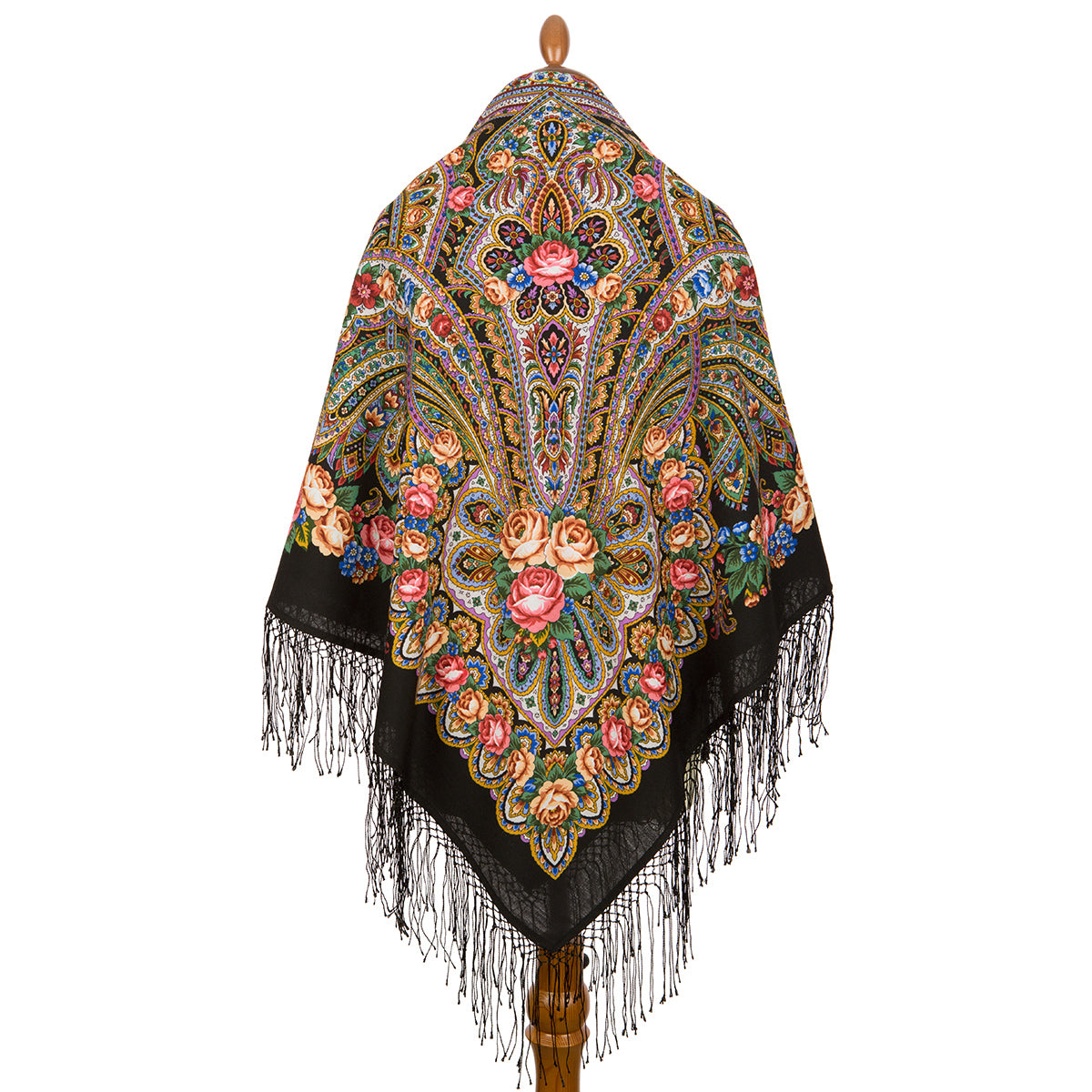 Šalle "Uz maiguma spārniem"