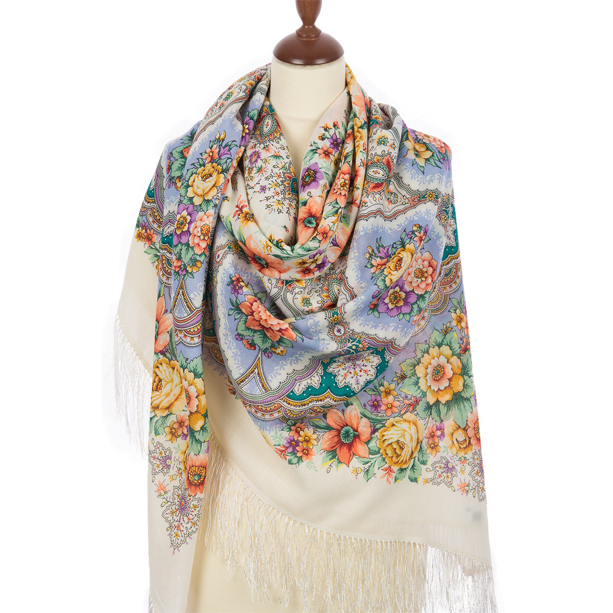 Shawl "Snowflakes and flowers"