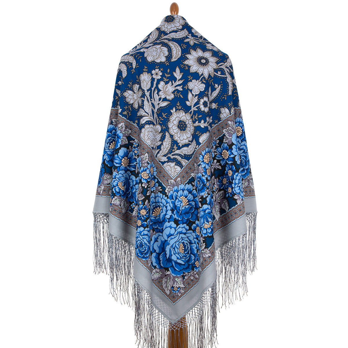 Shawl "Mature age"