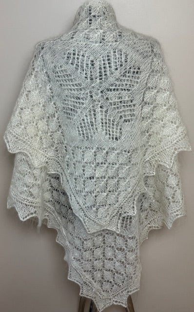 Uryupinsk downy shawl #PW-41, 130x130 cm