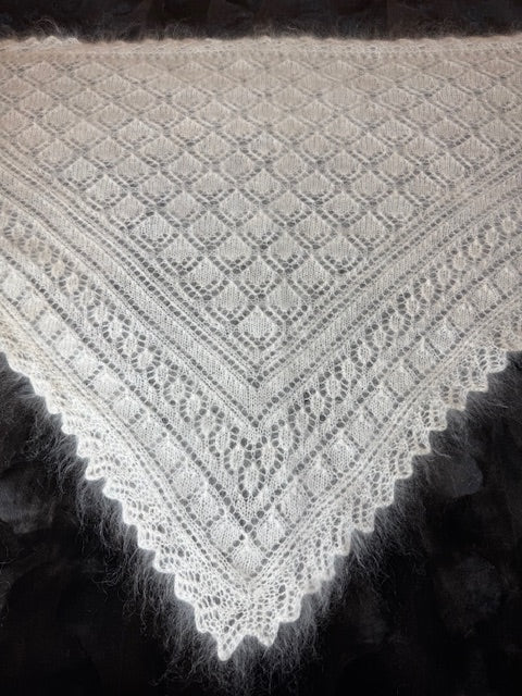 Uryupinsk downy neckerchief # KW-70, 100x140x100 cm