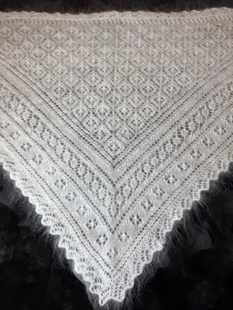 Uryupinsk downy neckerchief # KW-69, 100x140x100 cm