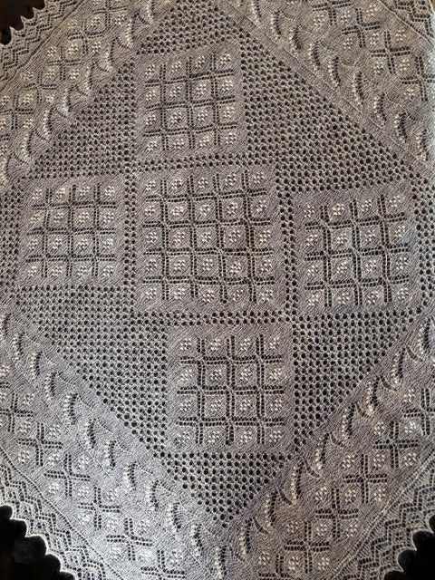 Orenburg shawl PWO-80, 120x120 cm