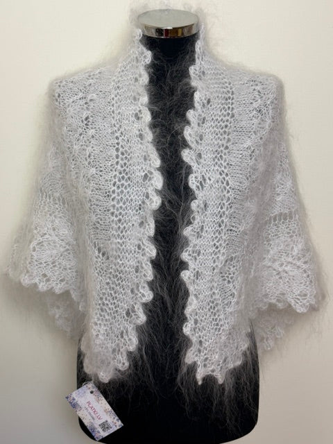 Uryupinsk downy neckerchief # KW-6, 90x140x90 cm