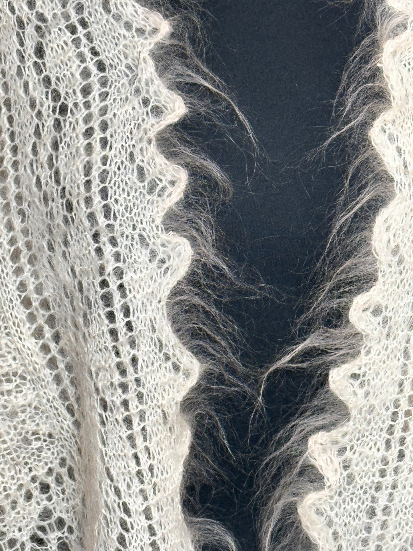 Uryupinsk downy shawl ( Palantine ) # SW-5, 140x50 cm