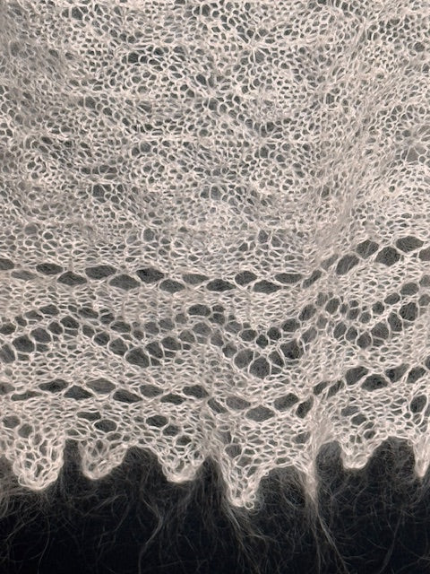 Uryupinsk downy shawl ( Palantine ) # PW-12