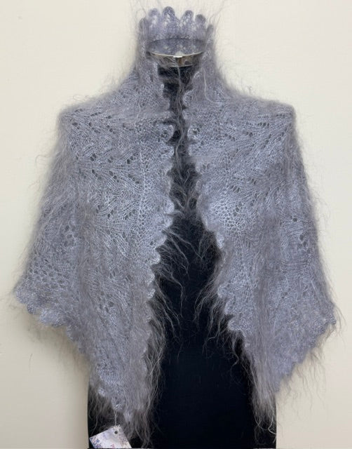 Uryupinsk downy neckerchief # KG-4, 90x120x90 cm