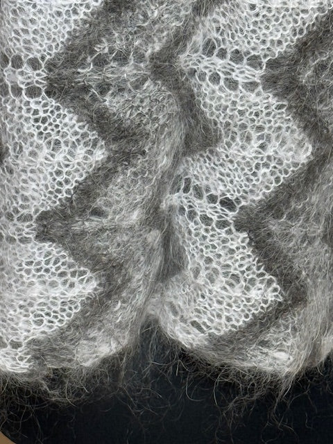 Uryupinsk downy shawl ( Palantine ) # SM-9, 130x60 cm