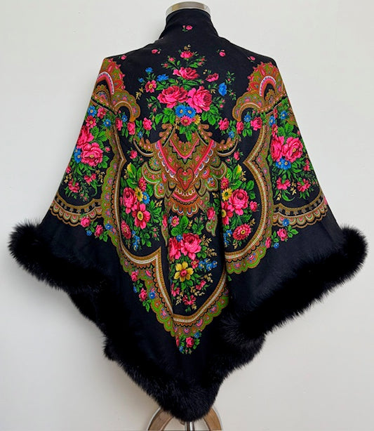 Pavloposadshawl with Arctic fox fur