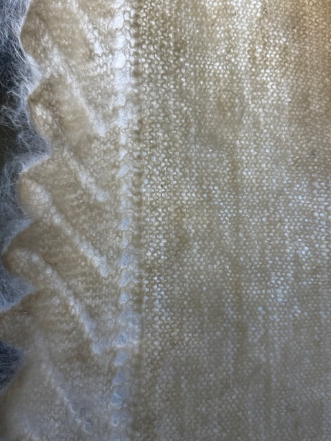 Урюпинский пуховый плед № PW-4, 140x140 cм