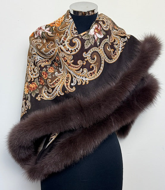 Павлопосадская шаль с мехом песца