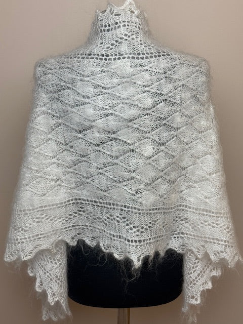 Uryupinsk downy shawl ( Palantine ) # PW-74
