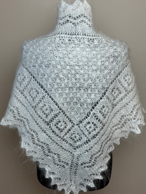 Uryupinsk downy neckerchief # KW-40, 80x140x80 cm.