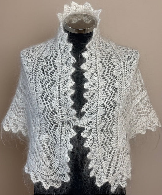 Uryupinsk downy neckerchief # KW-4, 80x120x80 cm.