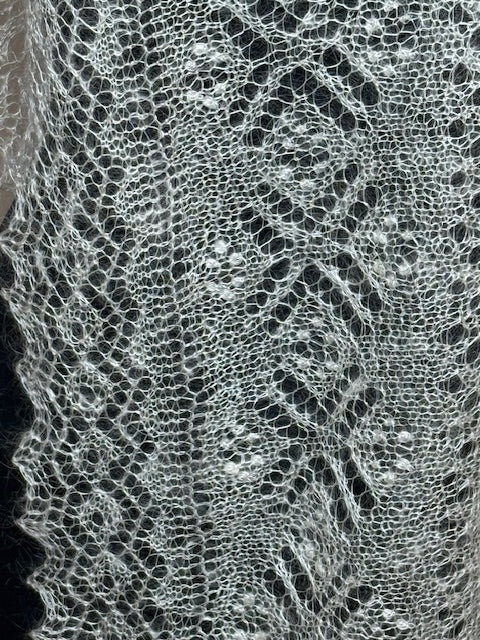 Orenburg shawl PWO-1, 130x130 cm