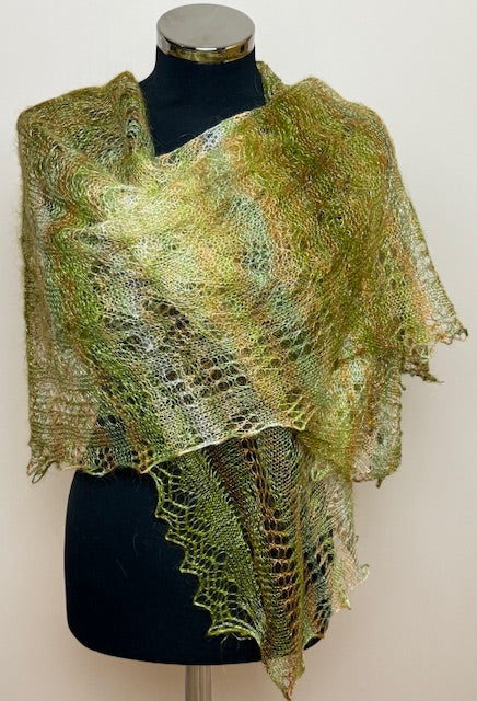 Downy shawl ( Palantine ) #118, 180x80 cm