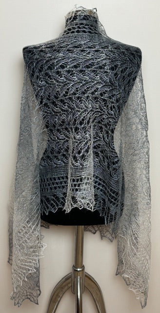 Downy shawl ( Palantine ) #156, 160x80 cm