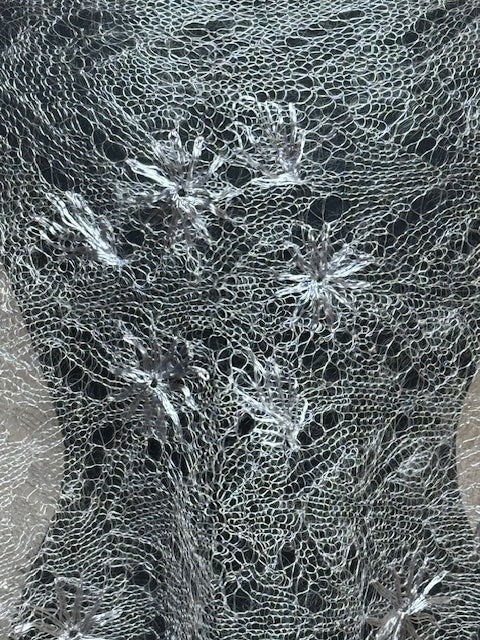 Downy shawl ( Palantine ) #128, 160x80 cm