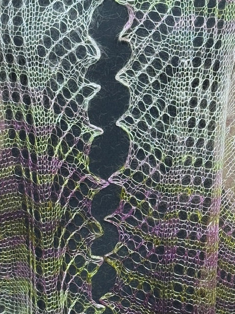 Downy shawl ( Palantine ) #160, 200x70 cm