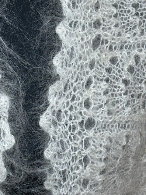 Uryupinsk downy neckerchief # KW-19, 90x140x90 cm.