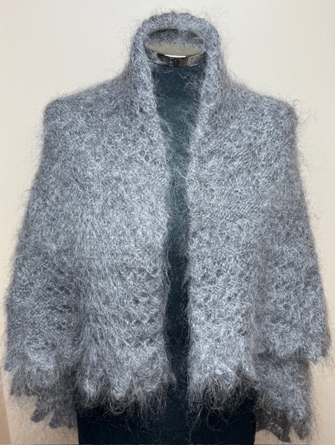 Uryupinsk downy shawl #PGC-21, 110x110 cm