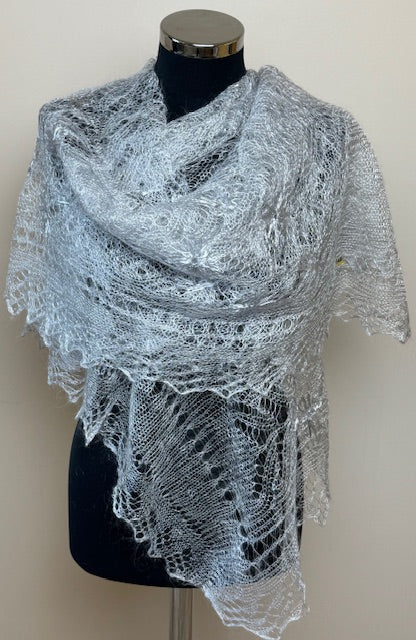 Downy shawl ( Palantine ) #129, 200x80 cm