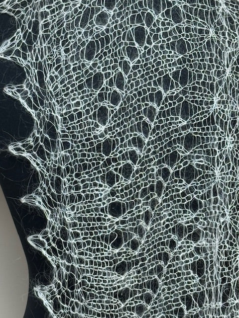Downy shawl #PCN-45, 120x120 cm