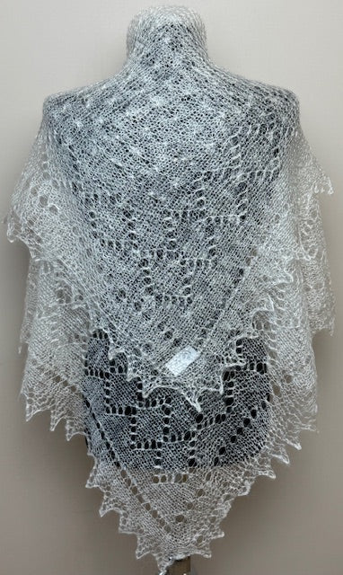 Downy shawl #PCN-32, 120x120 cm
