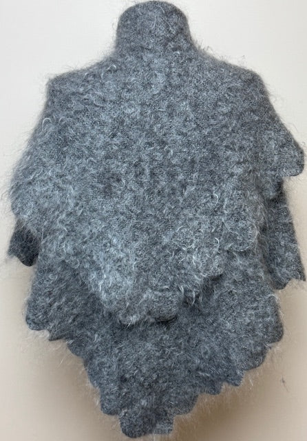 Uryupinsk downy shawl #PG-45, 120x120 cm