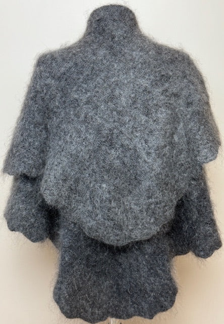 Uryupinsk downy shawl #PG-42, 120x120 cm