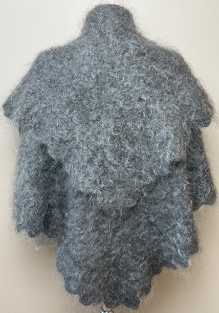 Uryupinsk downy shawl #UN-8, 110x110 cm