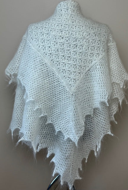 Uryupinsk downy shawl #PW-19, 120x120 cm