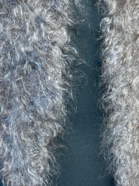 Uryupinsk downy neckerchief # KG-72, 100x120x100 cm