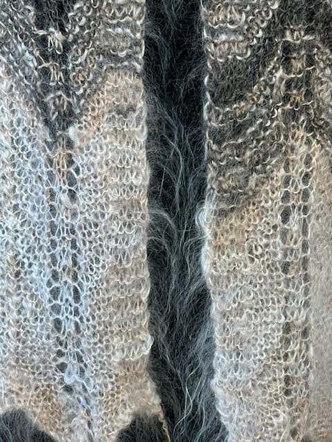 Uryupinsk downy shawl ( Palantine ) # SM-5, 140x50 cm