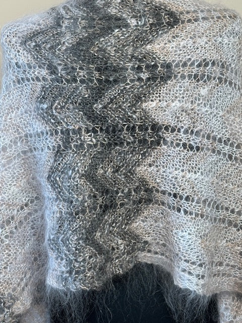 Uryupinsk downy shawl ( Palantine ) # SM-5, 140x50 cm