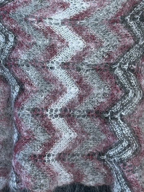 Uryupinsk downy shawl ( Palantine ) # SM-6, 120x60 cm