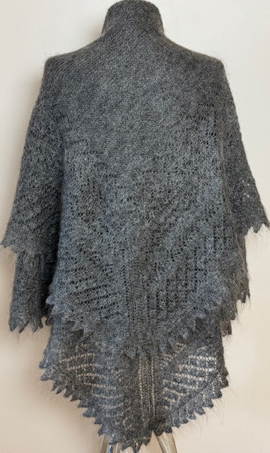 Orenburg shawl PGO-3, 140x140 cm