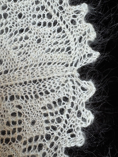 Orenburg shawl PWO-11, 160x160 cm