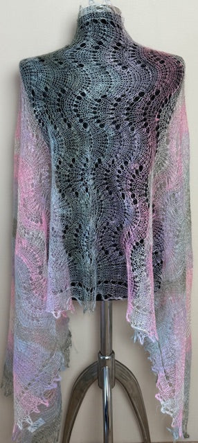 Downy shawl ( Palantine ) #48, 180x80 cm