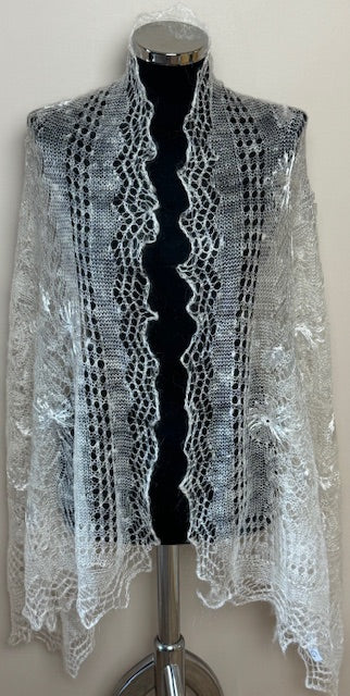Downy shawl ( Palantine ) #206, 160x80 cm