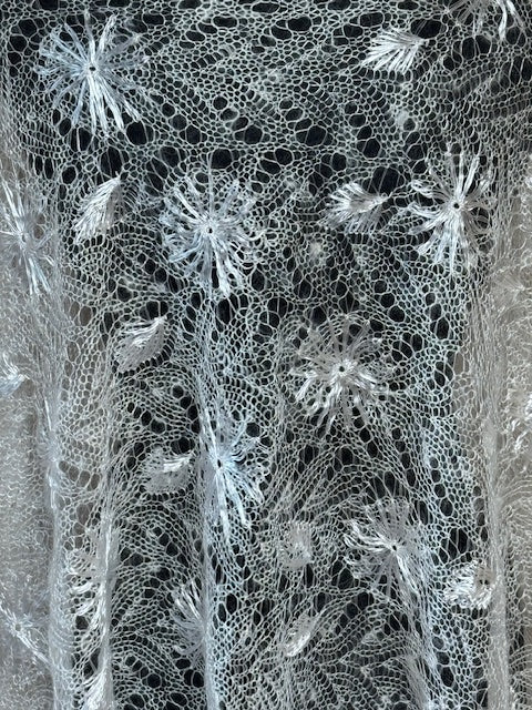 Downy shawl ( Palantine ) #206, 160x80 cm
