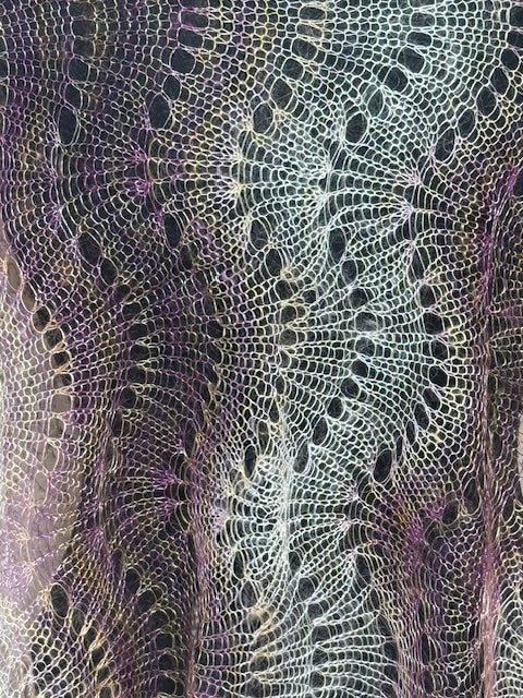 Downy shawl ( Palantine ) #183, 200x80 cm
