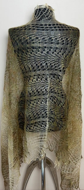 Downy shawl ( Palantine ) #173, 180x90 cm