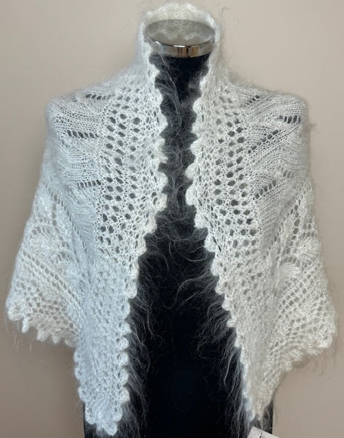 Uryupinsk downy neckerchief # KW-30, 100x140x100 cm