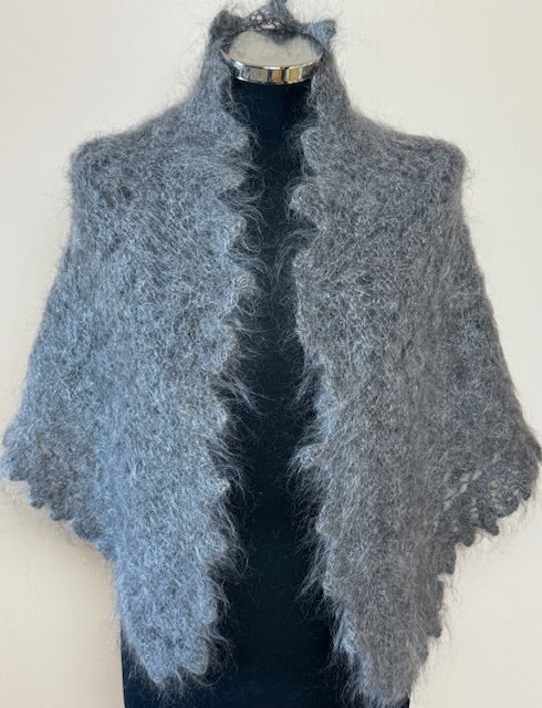 Uryupinsk downy neckerchief # KG-19, 80x140x80 cm