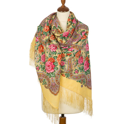 Shawl "In the world of love"