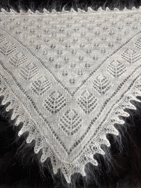 Uryupinsk downy neckerchief  # KW-60, 110x150x110 cm